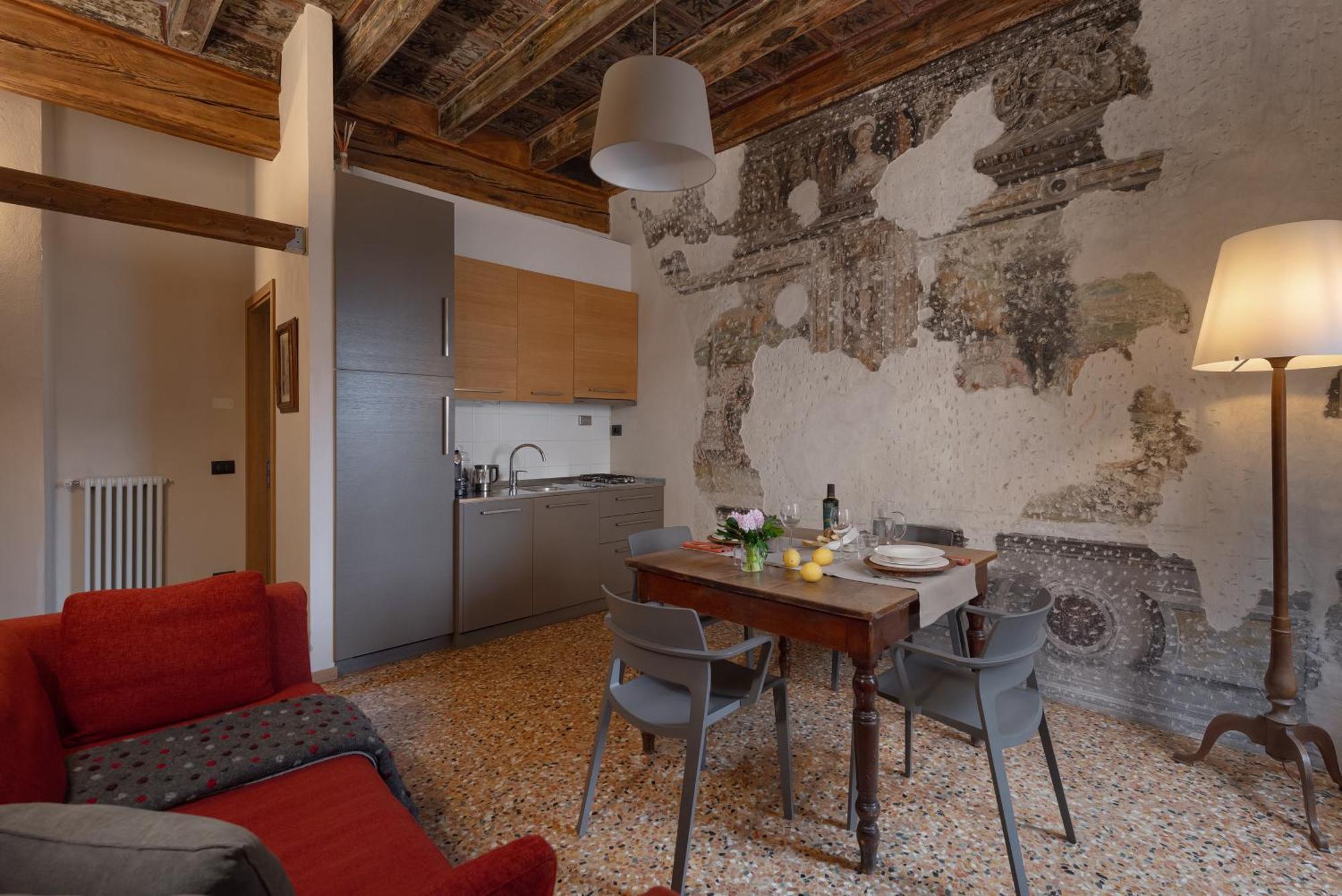 ורונה Residenza Roccamaggiore מראה חיצוני תמונה