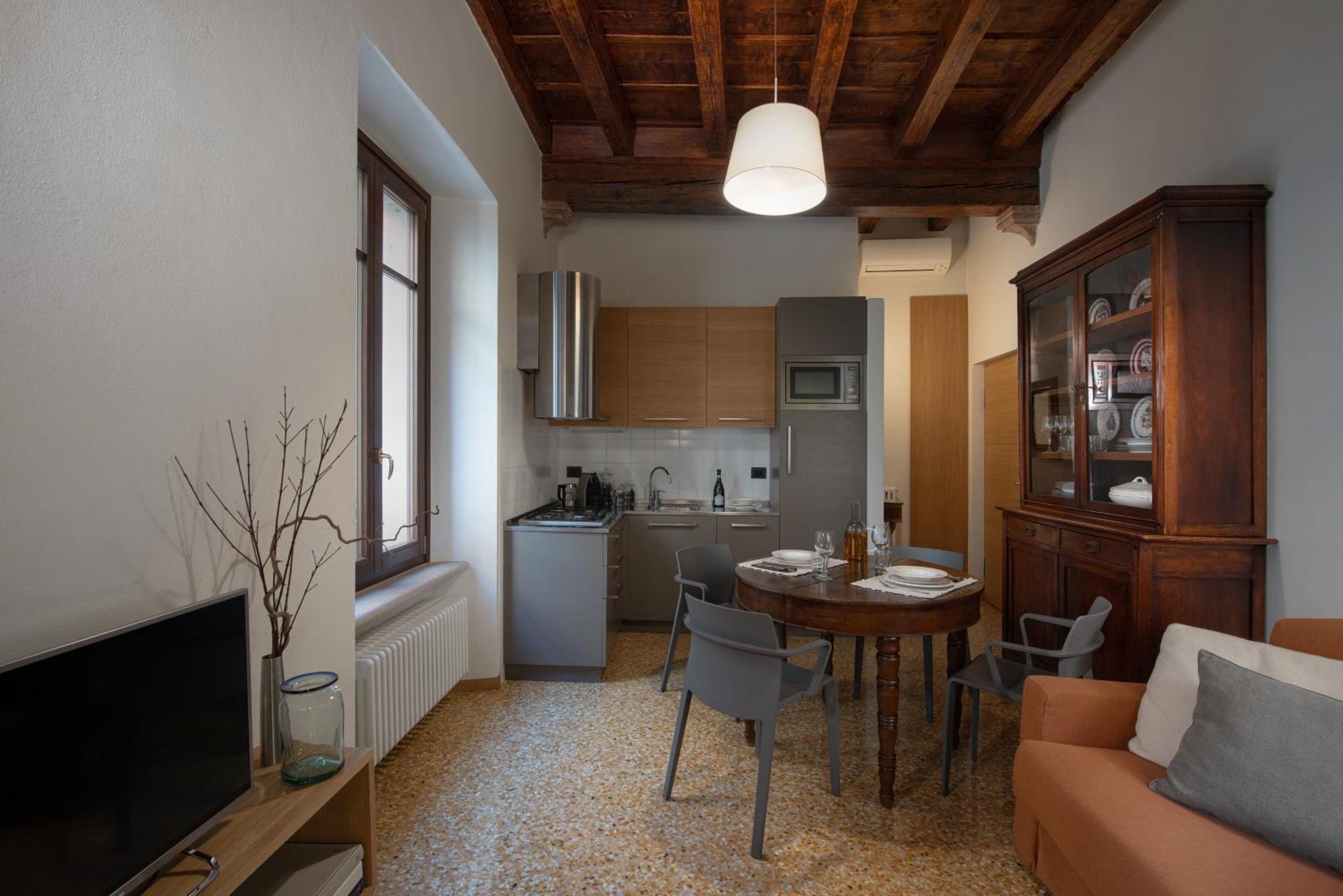 ורונה Residenza Roccamaggiore מראה חיצוני תמונה
