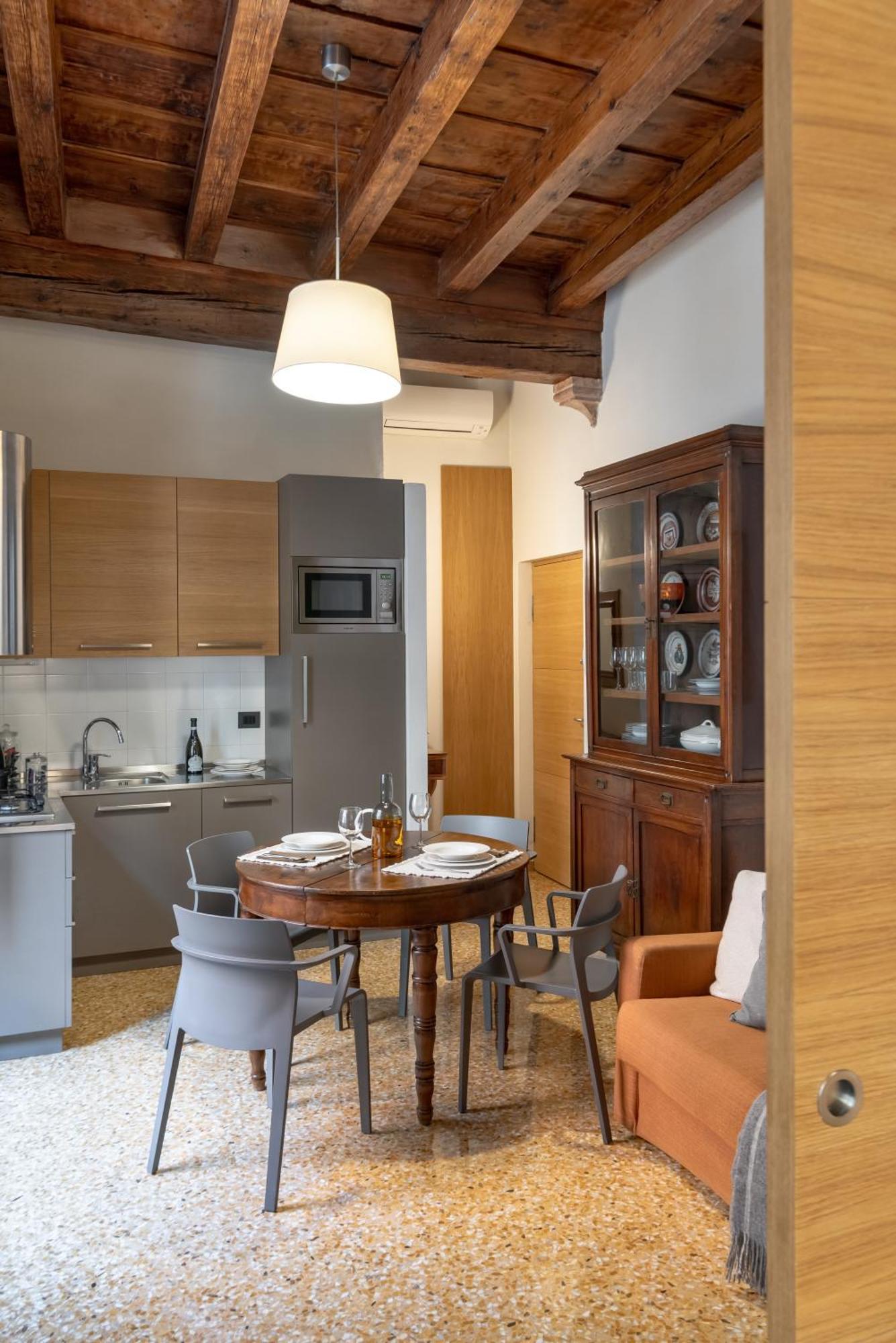 ורונה Residenza Roccamaggiore מראה חיצוני תמונה