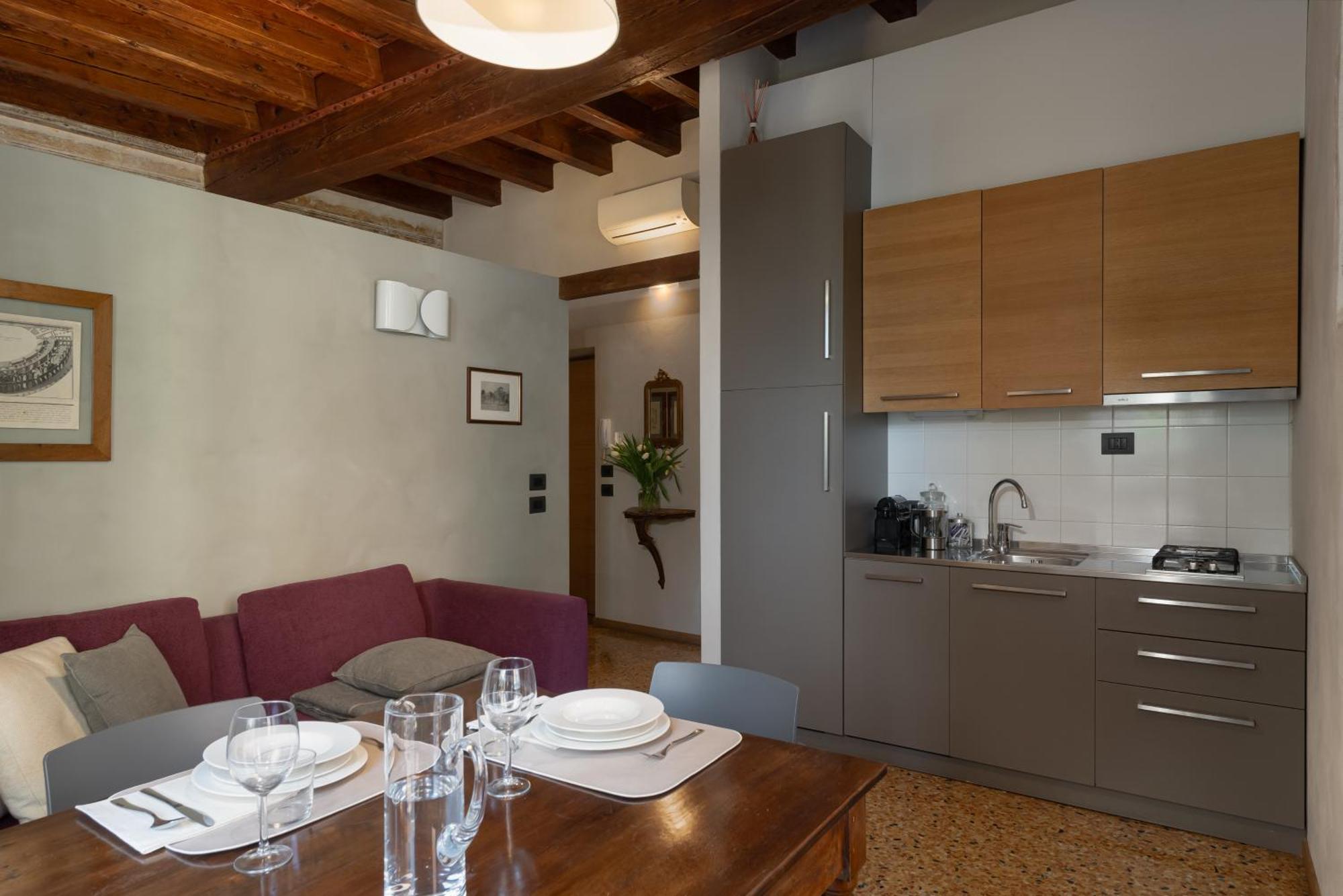 ורונה Residenza Roccamaggiore מראה חיצוני תמונה