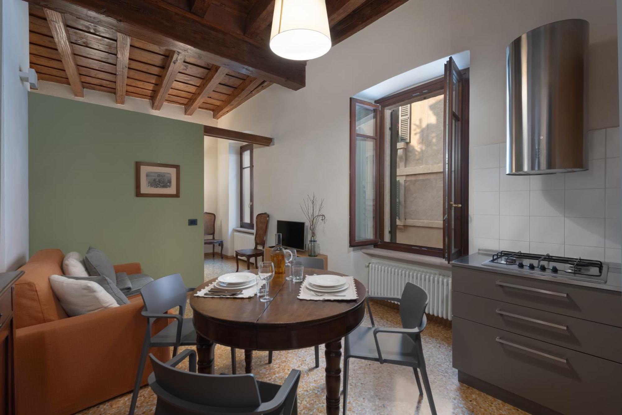 ורונה Residenza Roccamaggiore מראה חיצוני תמונה